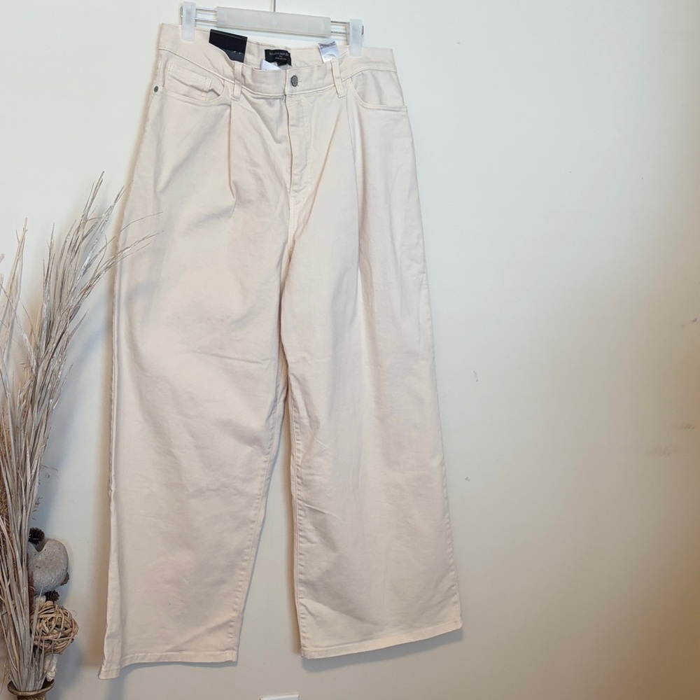 NWT Banana Republic Cream Wide Leg Jean